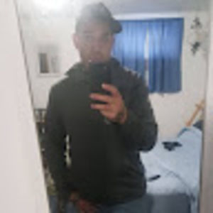 Meet your Posher, Moises